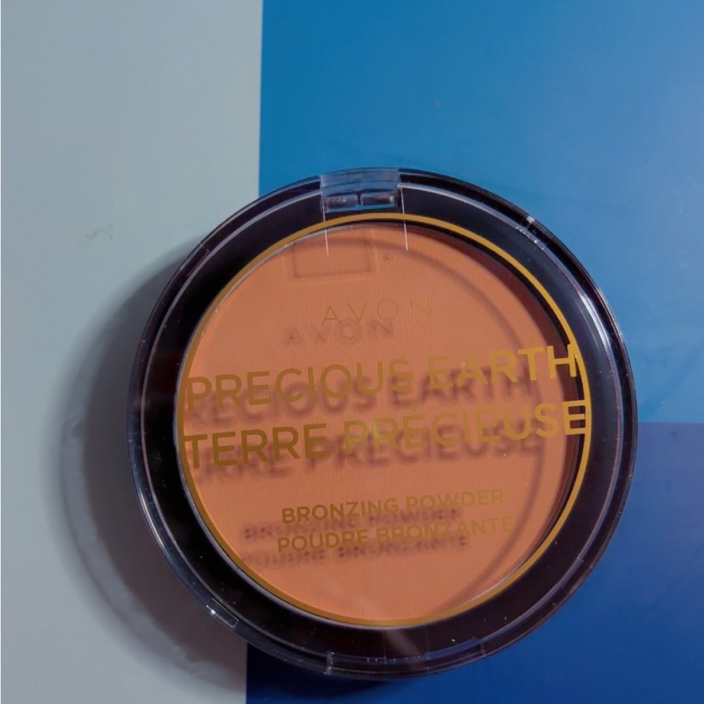Avon Precious Earth Bronzing Powder - Warm Tan